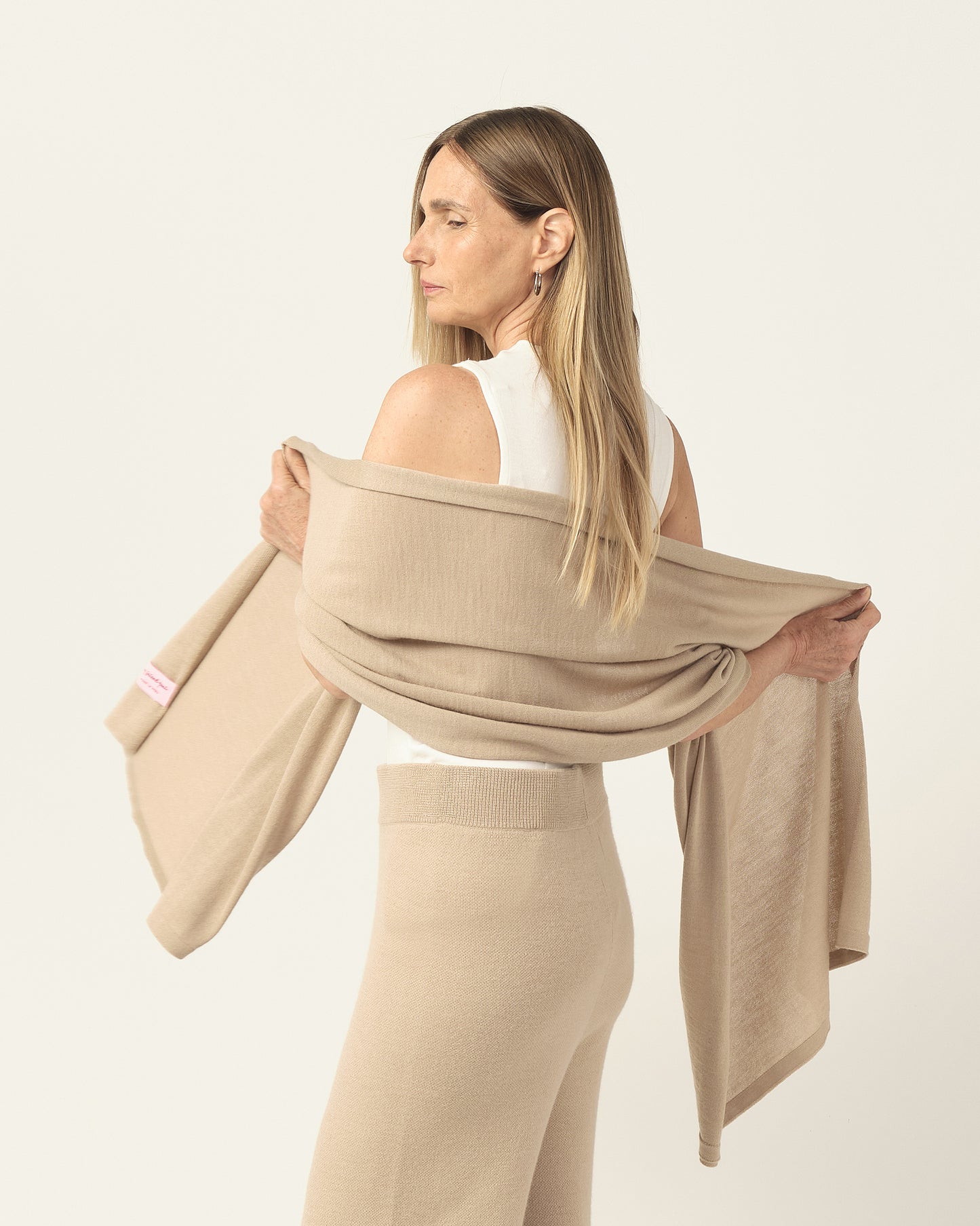 Royal Alpaca Shawl - Sand